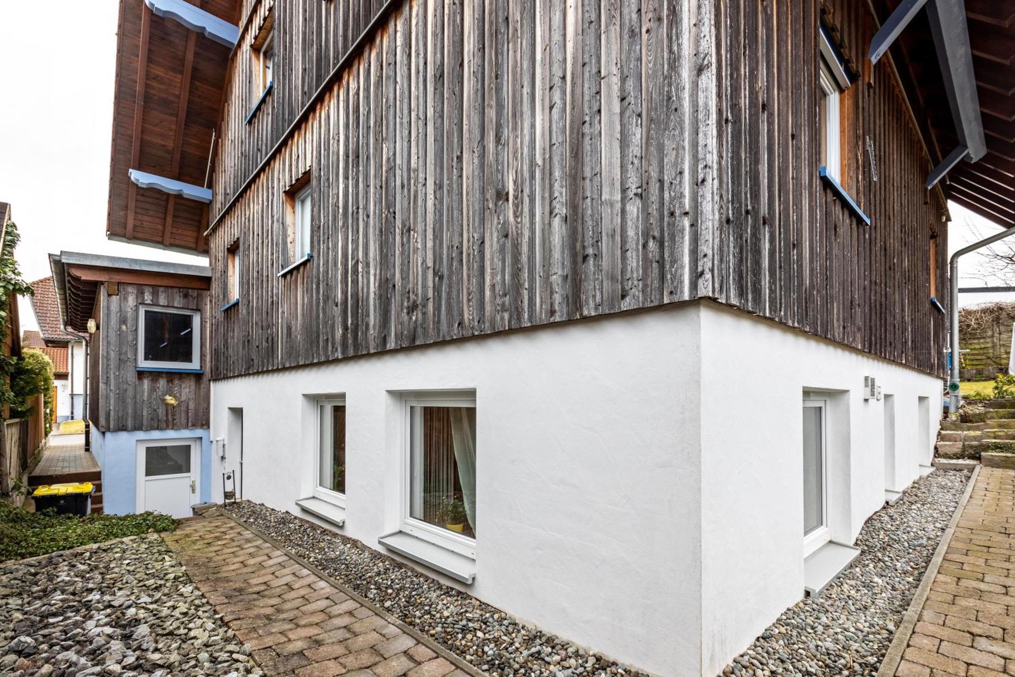 Ferienwohnung Im Holzhaus ドナウエッシンゲン エクステリア 写真